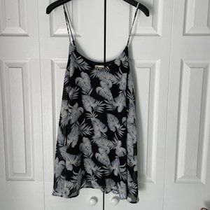 Show Me Your MuMu Ladies Carousel Hawaiian Mini- L